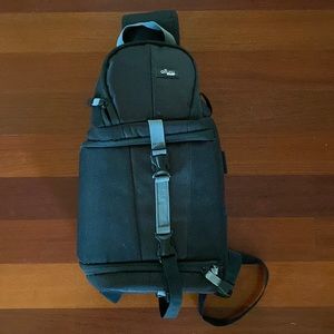 Allura Camera Sling Bag
